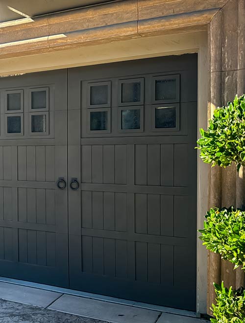 Custom Garage Door Design and Installation in Lincoln